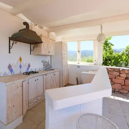 Villa Enga, With Pool, In Front Of The Sea And In The Middle Of Wineyards *