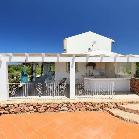 Villa Enga, With Pool, In Front Of The Sea And In The Middle Of Wineyards Badesi