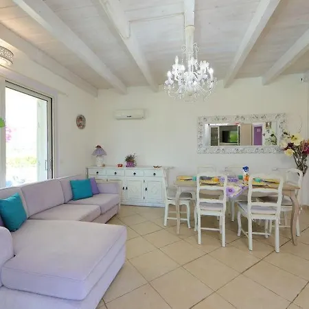 Enga, With Pool, In Front Of The Sea And In The Middle Of Wineyards Villa *