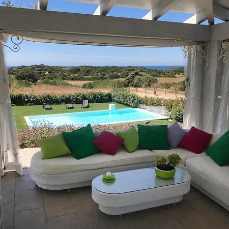 Enga, With Pool, In Front Of The Sea And In The Middle Of Wineyards Badesi