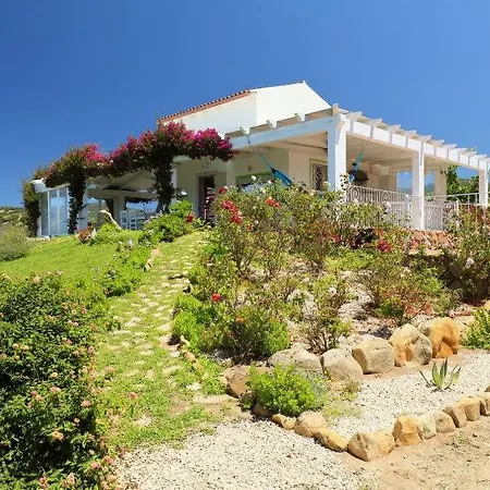 Enga, With Pool, In Front Of The Sea And In The Middle Of Wineyards Villa *